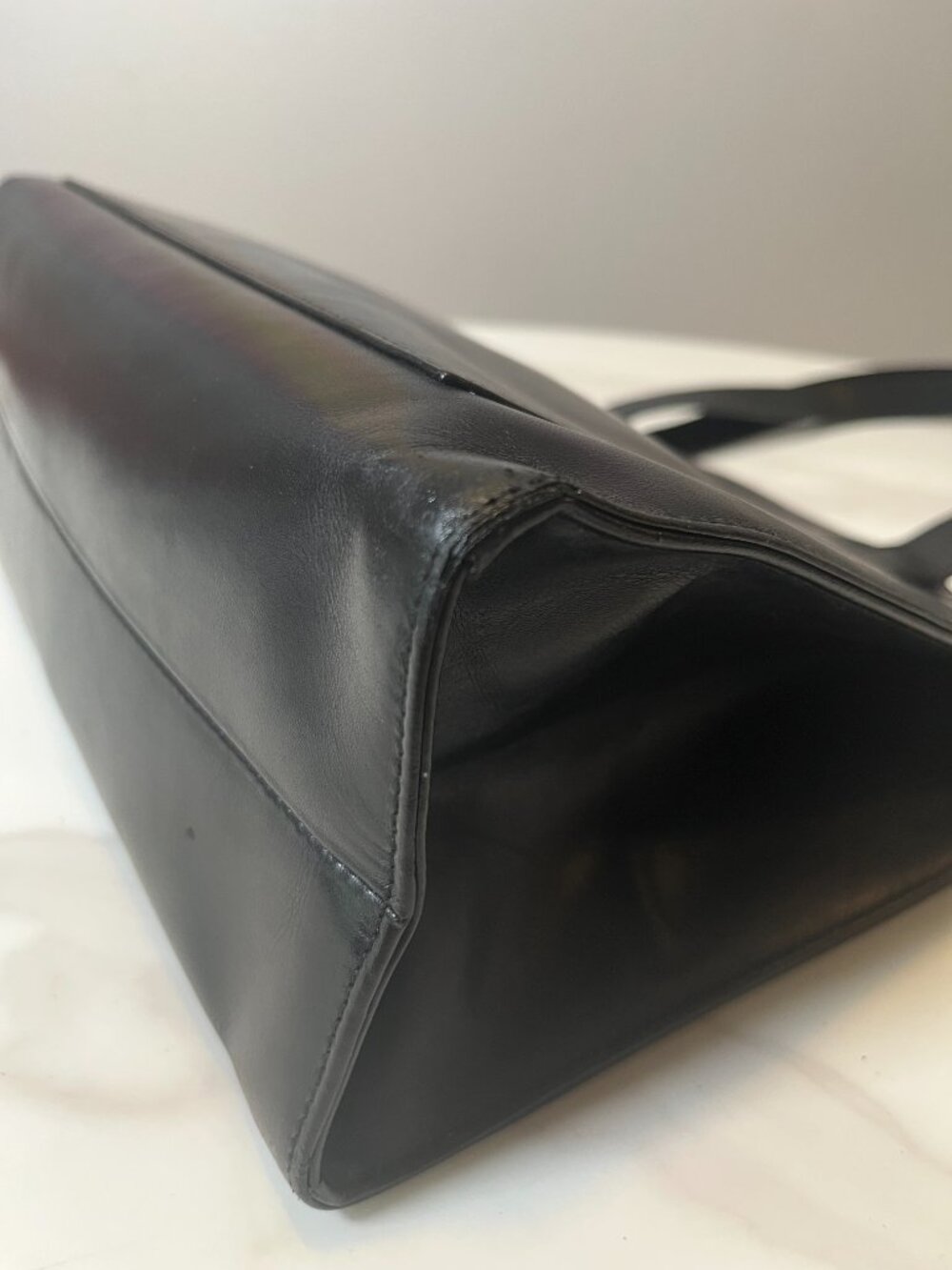 Gucci Tom Ford Vintage Black Leather Shoulder Bag - Picture 8 of 16